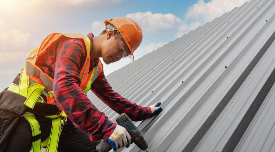 Professional metal roof installation in Wailuku, HI